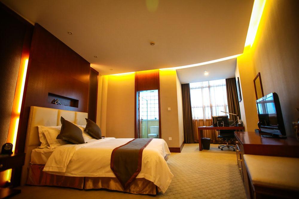 Noble Center Hotel Shanghai Exterior foto